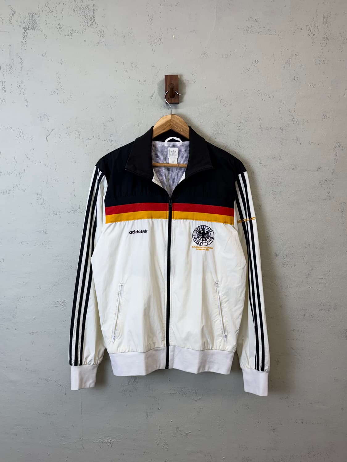 아디다스 빈티지 독일 화이트 트랙탑 바람막이 상품이미지1