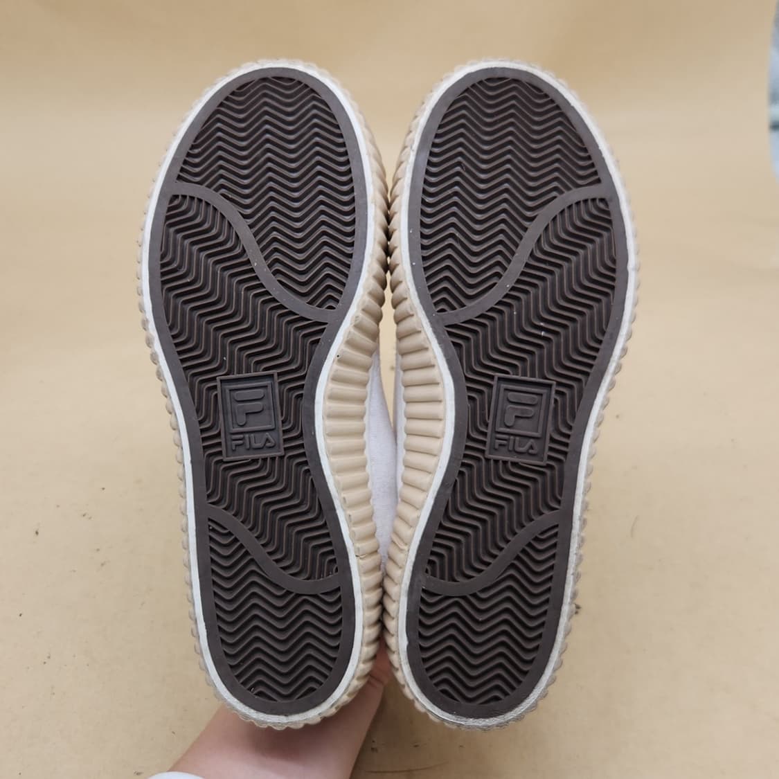 휠라 레이어 여성 스니커즈 230 상품이미지3