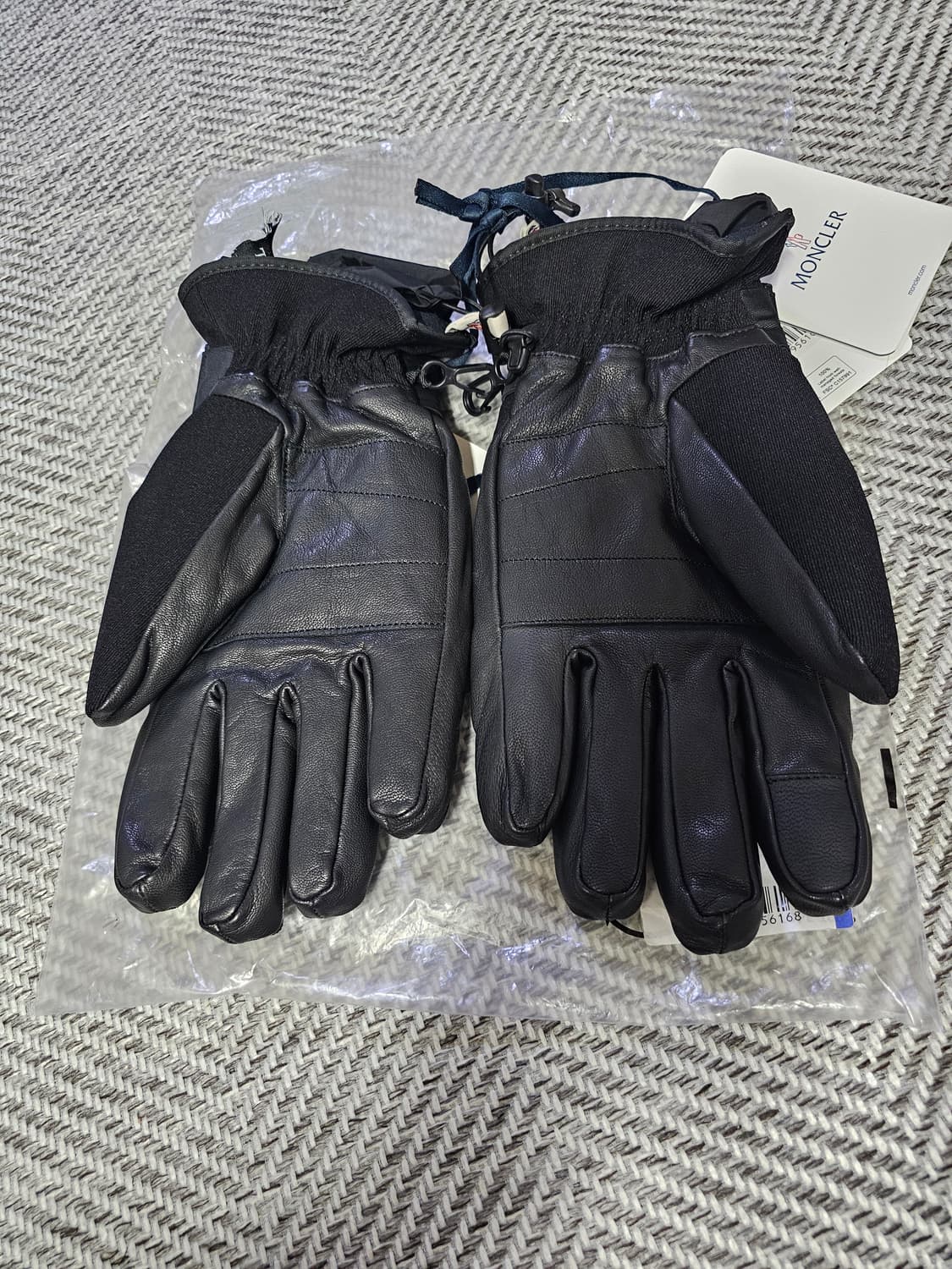 몽클레어 그레노블 장갑 (새상품) 상품이미지3