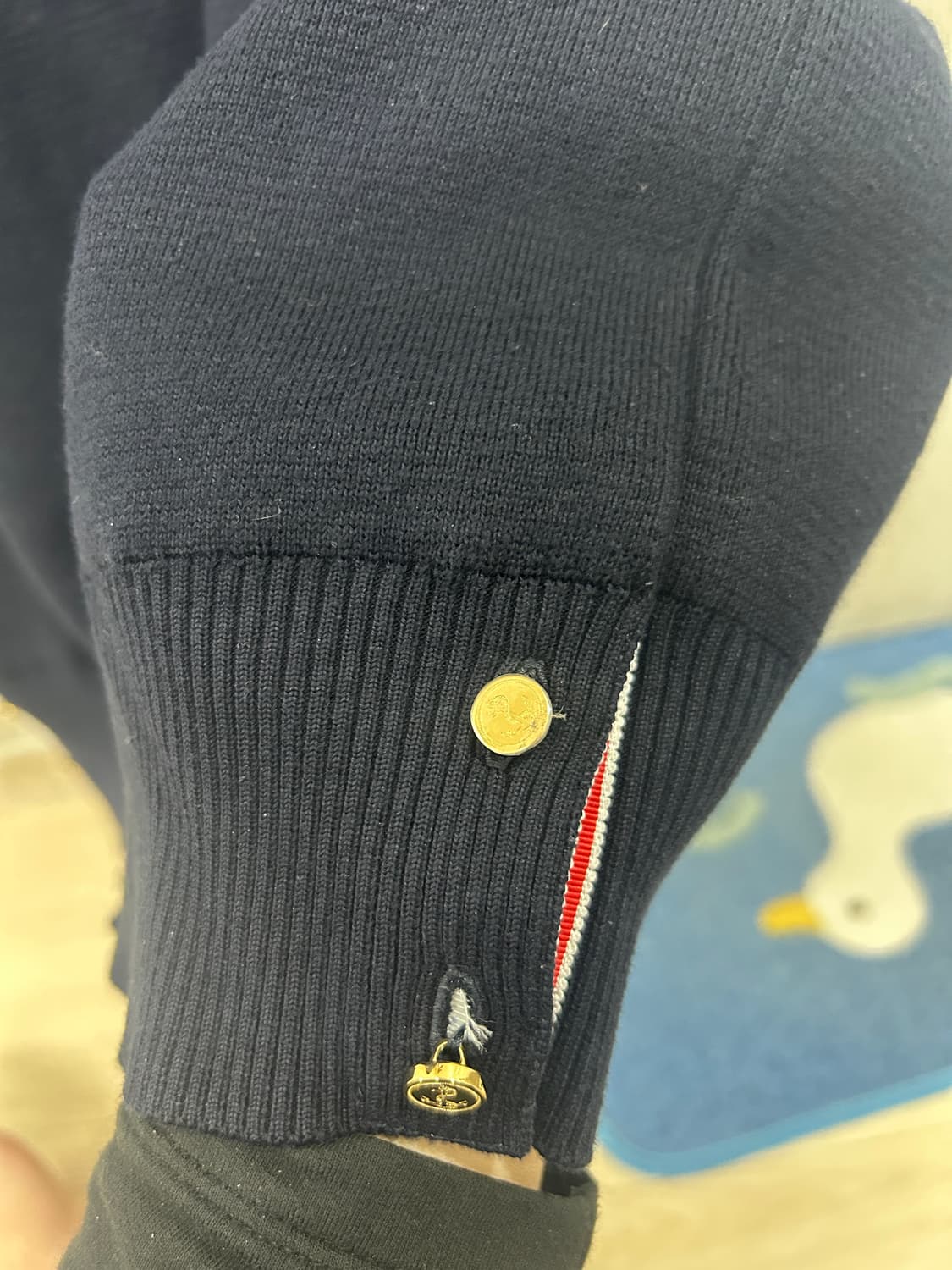 톰브라운 밀라노스티치 니트 3 상품이미지4