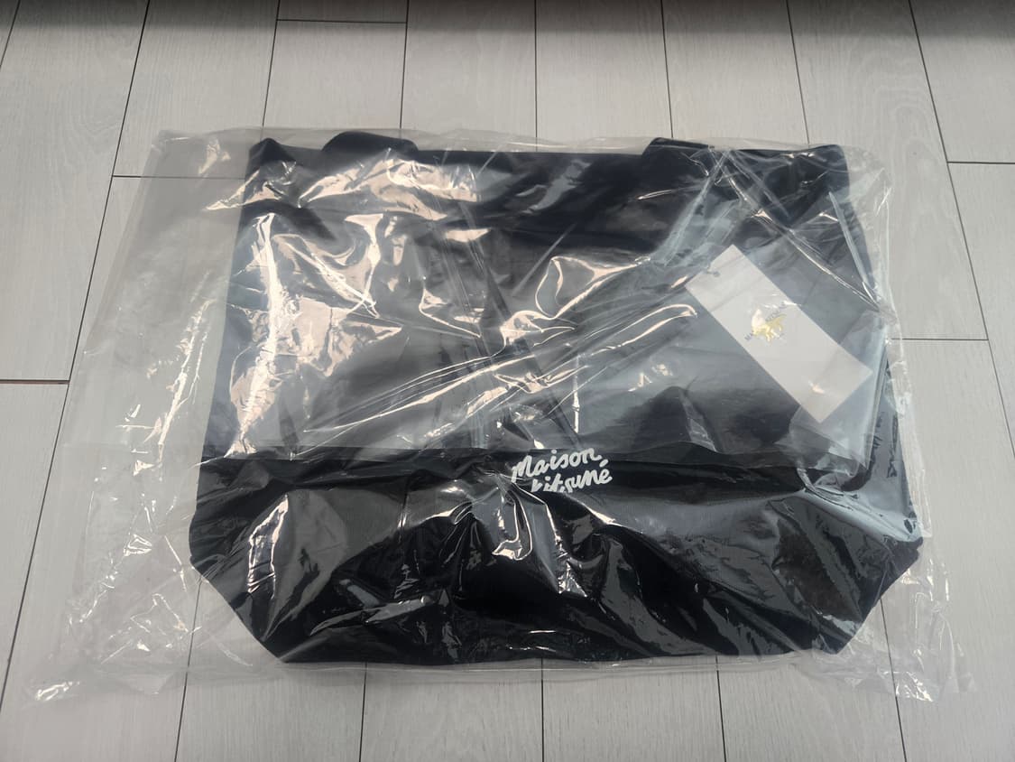 메종키츠네 에코백 (블랙) 상품이미지8