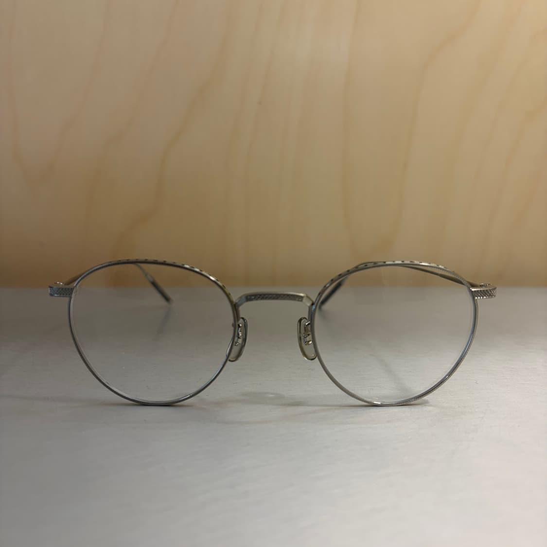 올리버 피플스 실버 티타늄 라운드 안경테 상품이미지2