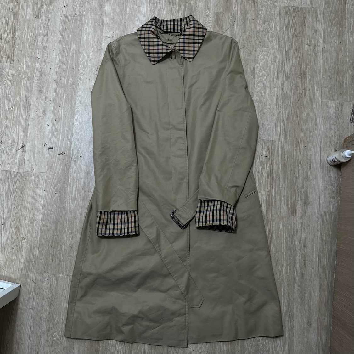 닥스 런던 여성 체크안감 싱글 카라 트렌치코트 85-160  상품이미지1
