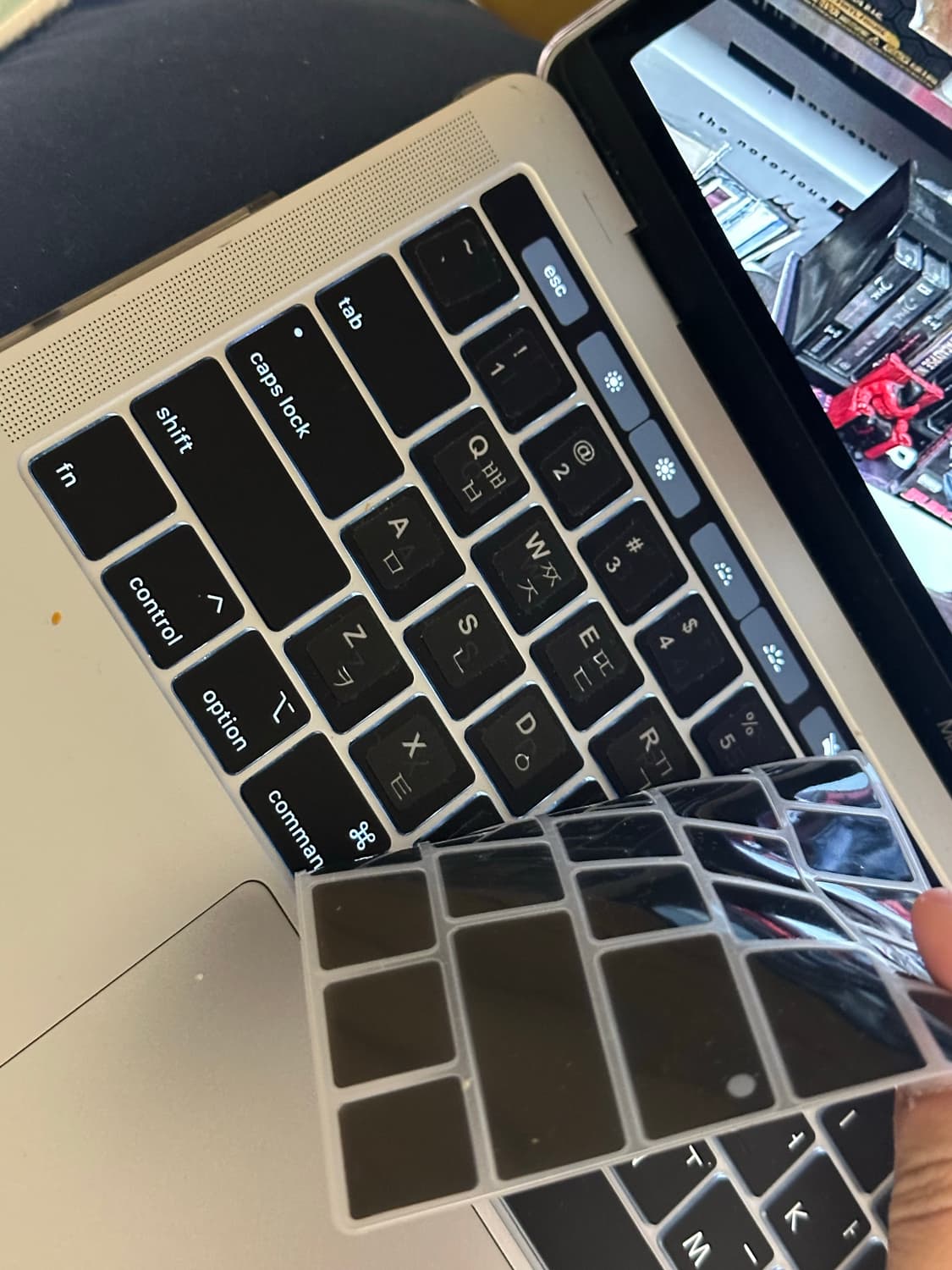 Macbook pro 맥북 프로 2019 터치바 13인치 실버 상품이미지4