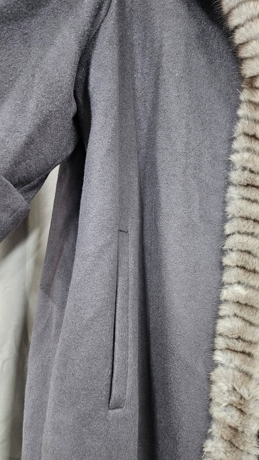 캐시미어  밍크 트래밍 롱코트  상품이미지6