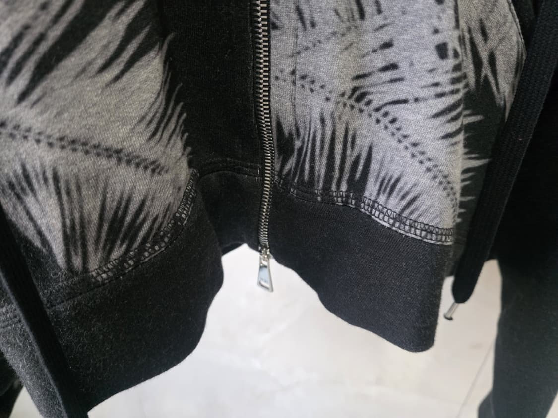 N21 정품  크롭후드집업 점퍼 상품이미지5