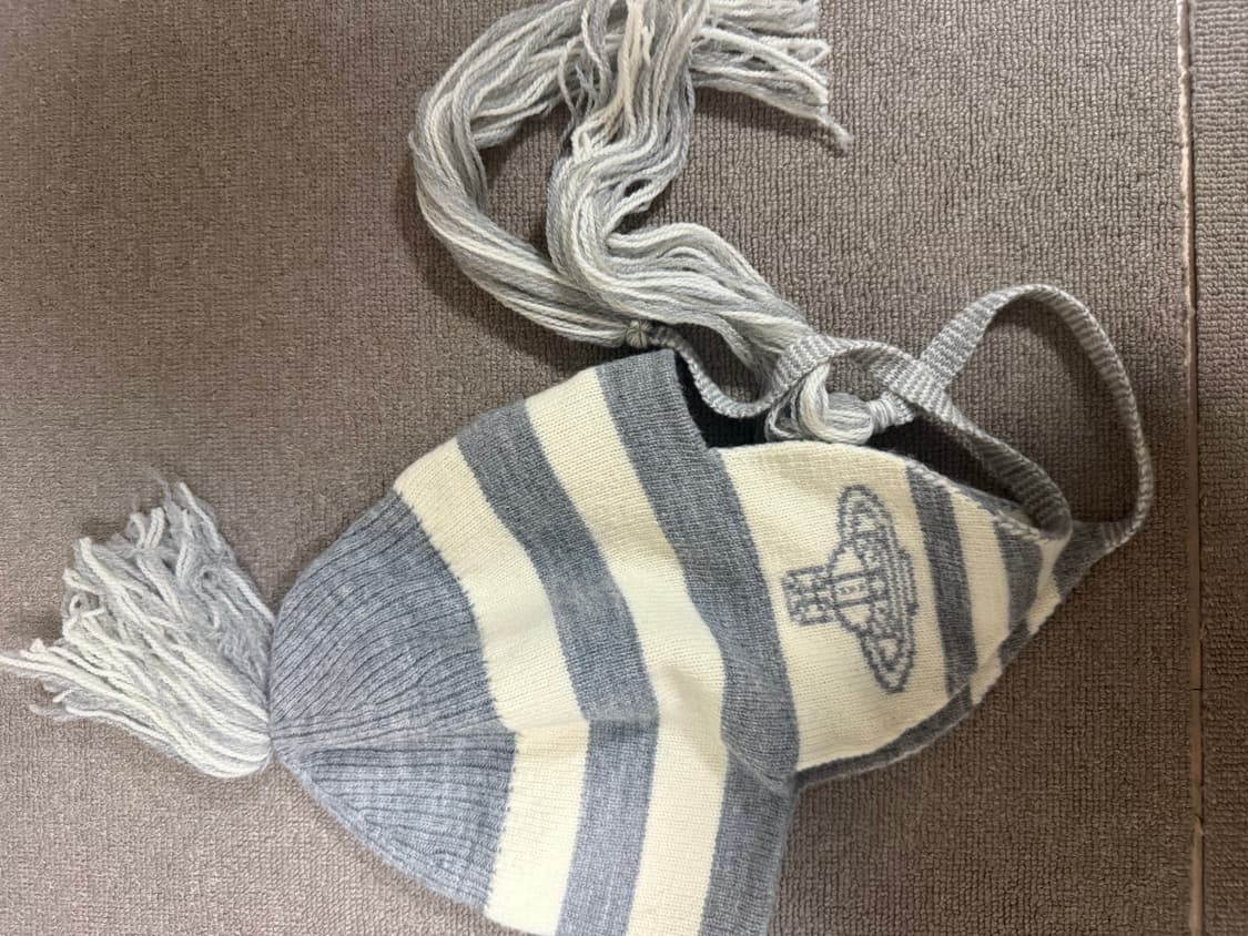 비비안웨스트우드 이어플랩(정품) 상품이미지3