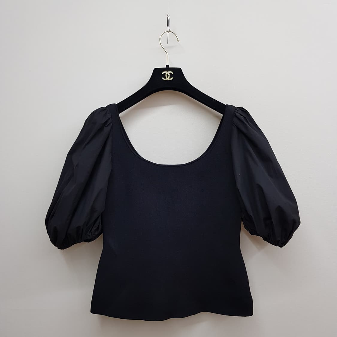 띠어리 Theory 스쿱넥 퍼프 슬리브 니트 탑 M사이즈 상품이미지1