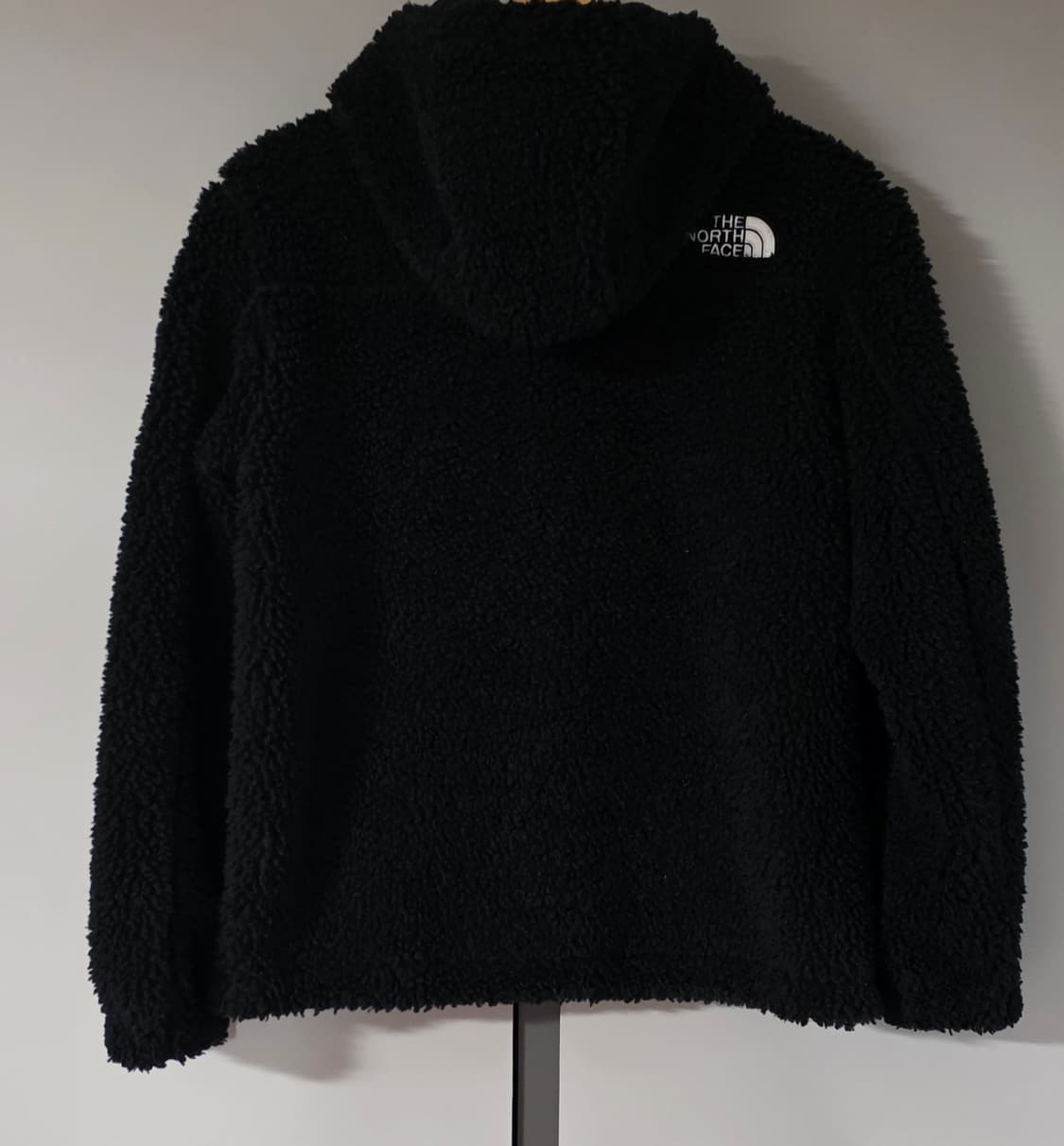 노스페이스 여성 리모 플리스후드. 
싸이즈 85.  NJ4FN60K 상품이미지2