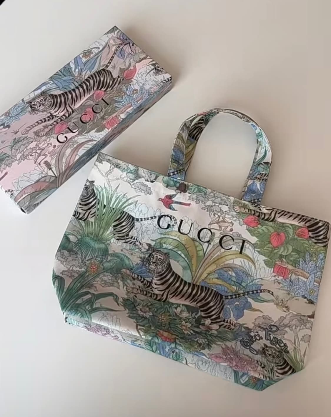 구찌 뷰티 타이거 에코백 토트백 상품이미지4