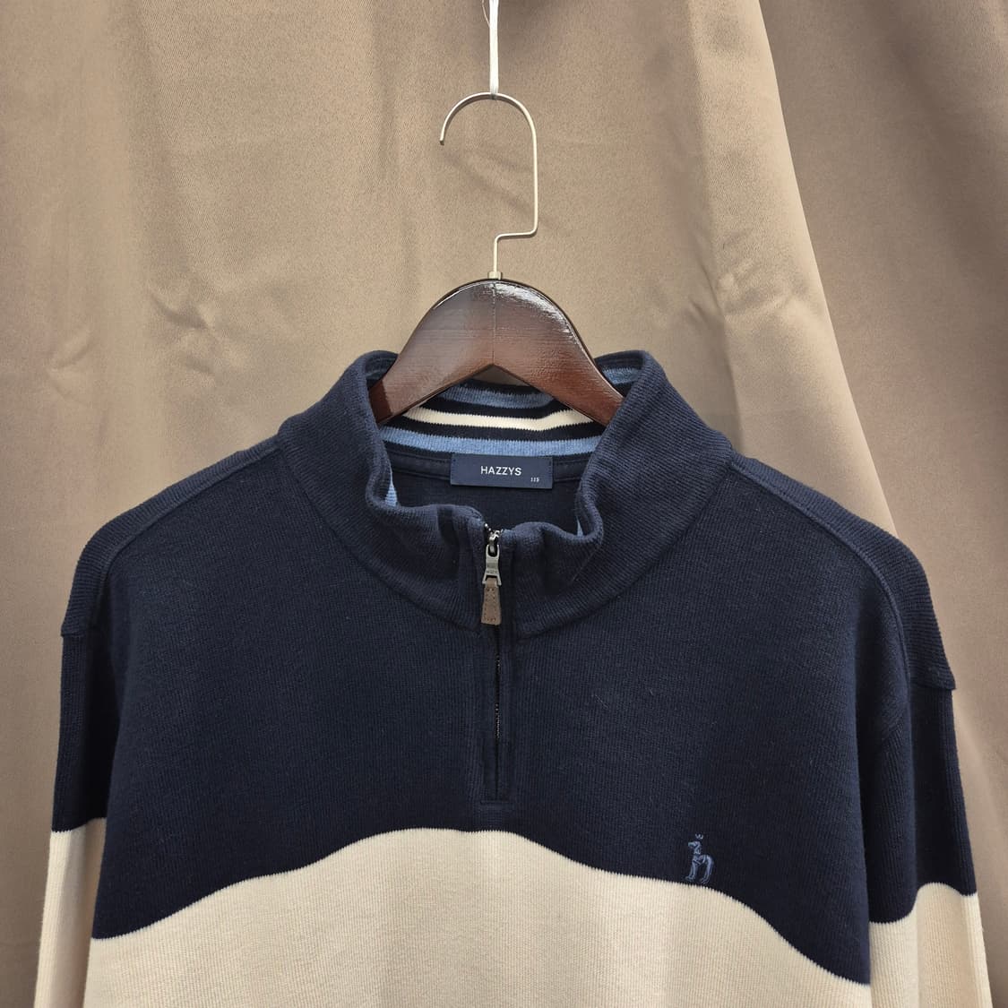 해지스 스트라이프 하프넥 니트 115 상품이미지2