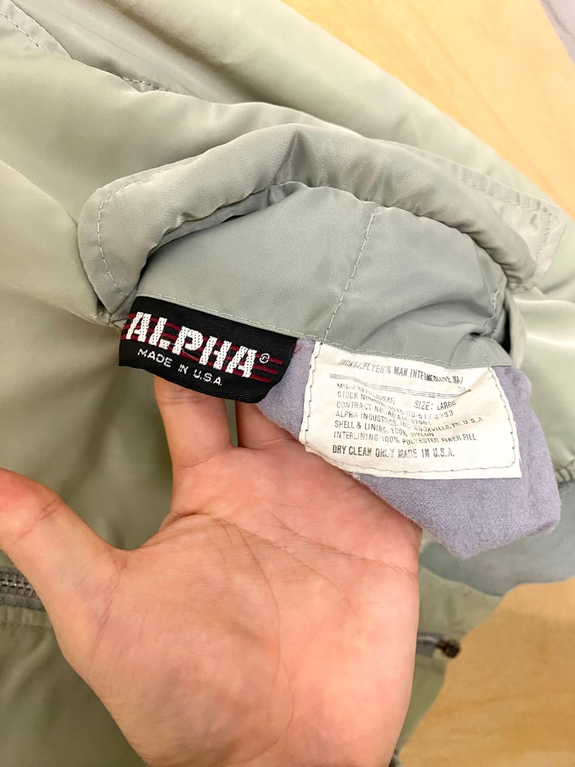 80~90s ALPHA INDUSTRIES sun faded ma-1 상품이미지3