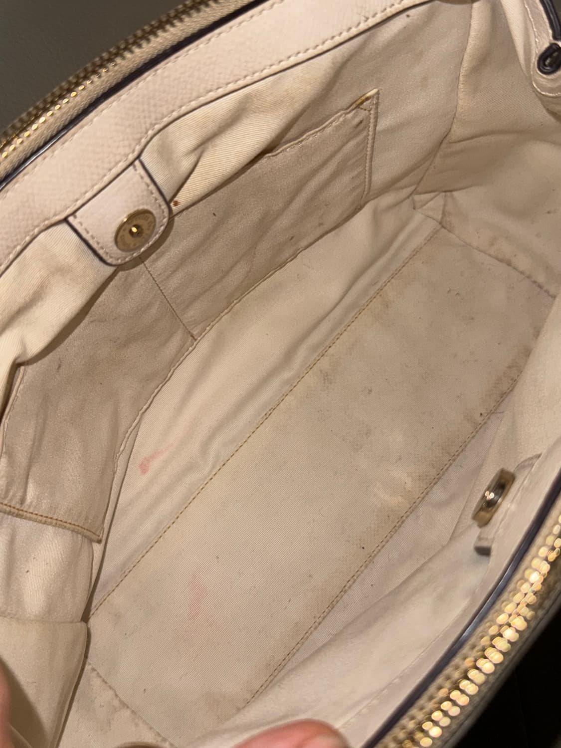 (착샷o)coach signature pattern detail bag 상품이미지7
