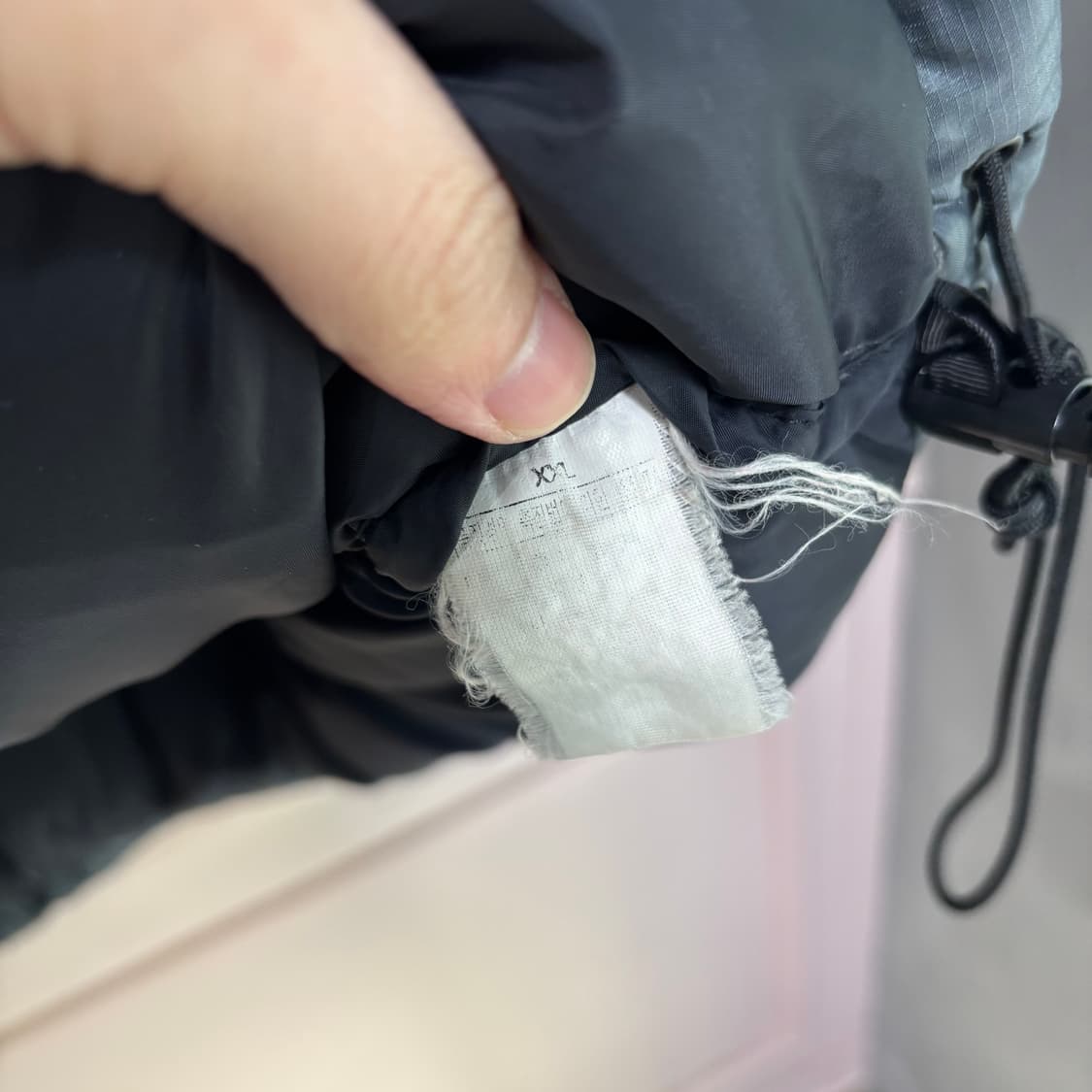 노스페이스 700 눕시 구스다운 패딩 그레이 상품이미지4