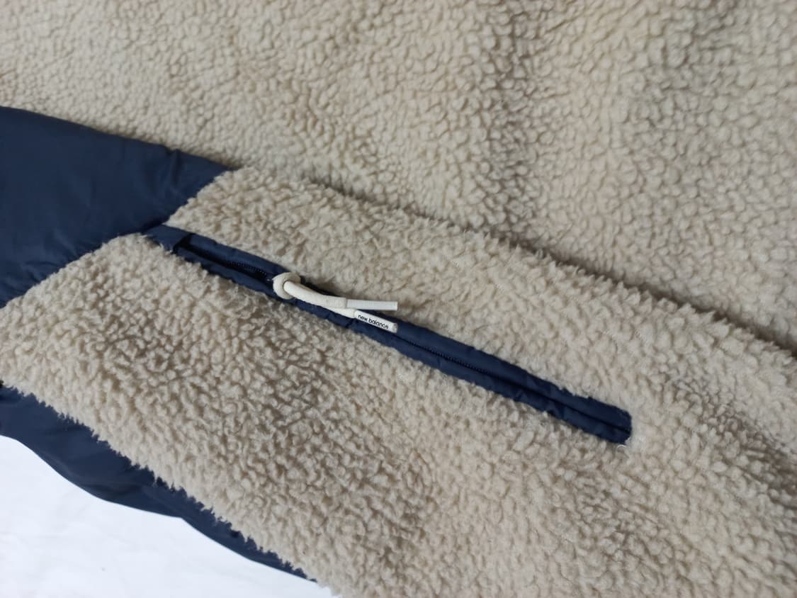 뉴발란스 리버시블 양털 롱 패딩네이비 상품이미지5