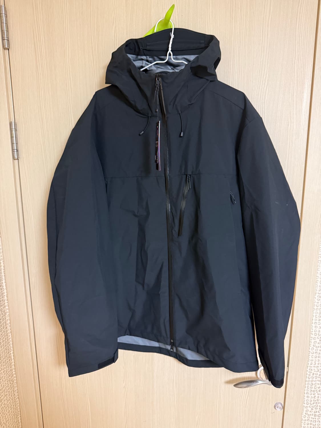 무탠다드 26ss 시티레저 쉘터 파카 블랙  상품이미지2