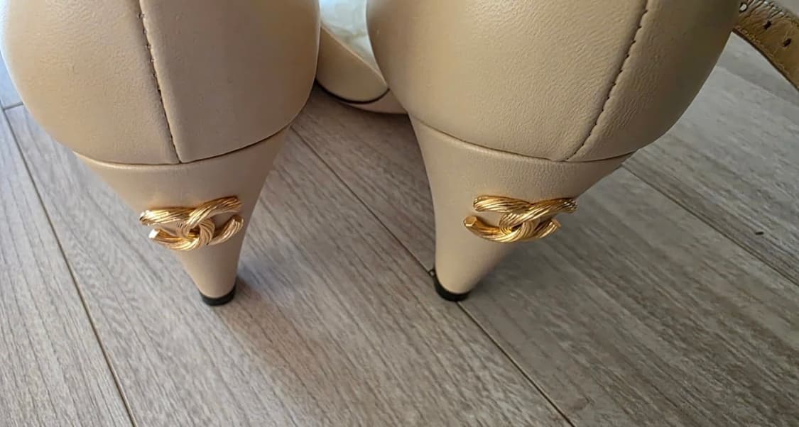 샤넬 클래식 투톤 베이지 블랙 샌들  상품이미지8