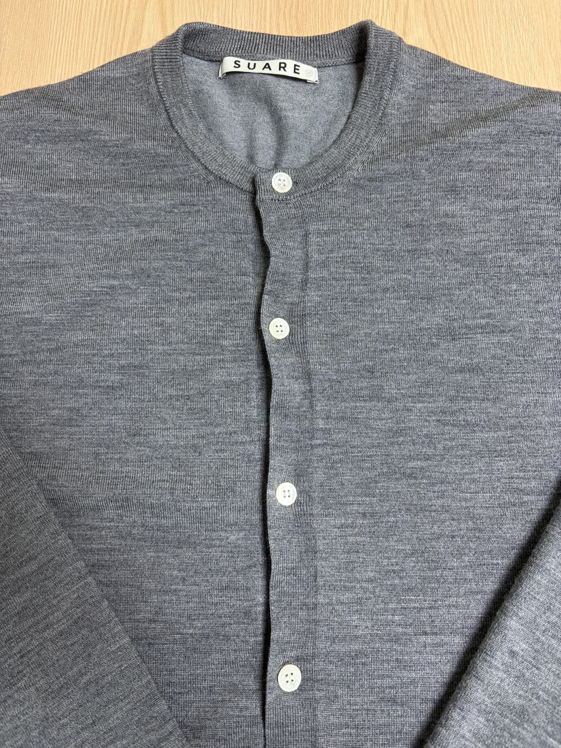 수아레 울 워셔블 크롭 가디건 (M)(컷오프) 상품이미지4