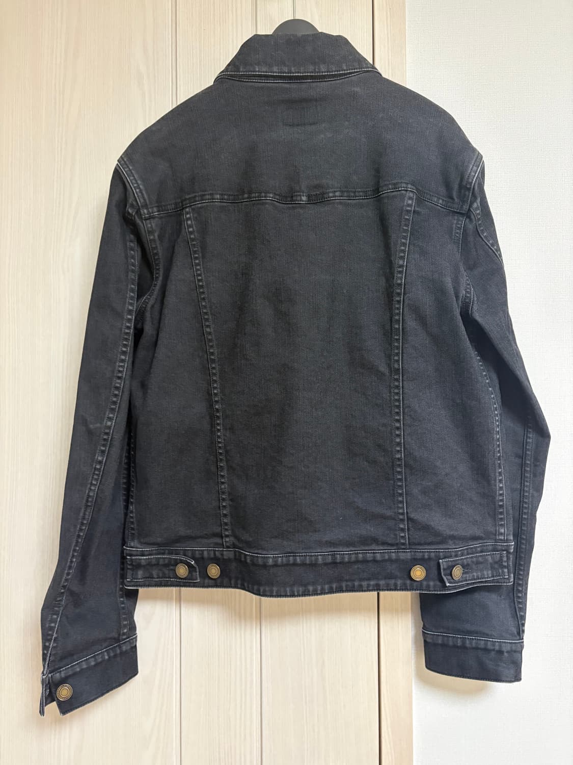 생로랑 블랙 흑청 데님 자켓 상품이미지2