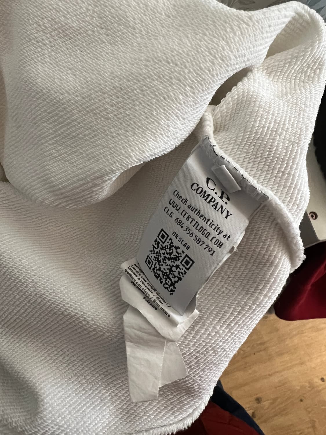 CP컴퍼니 화이트 맨투맨3XL 상품이미지6