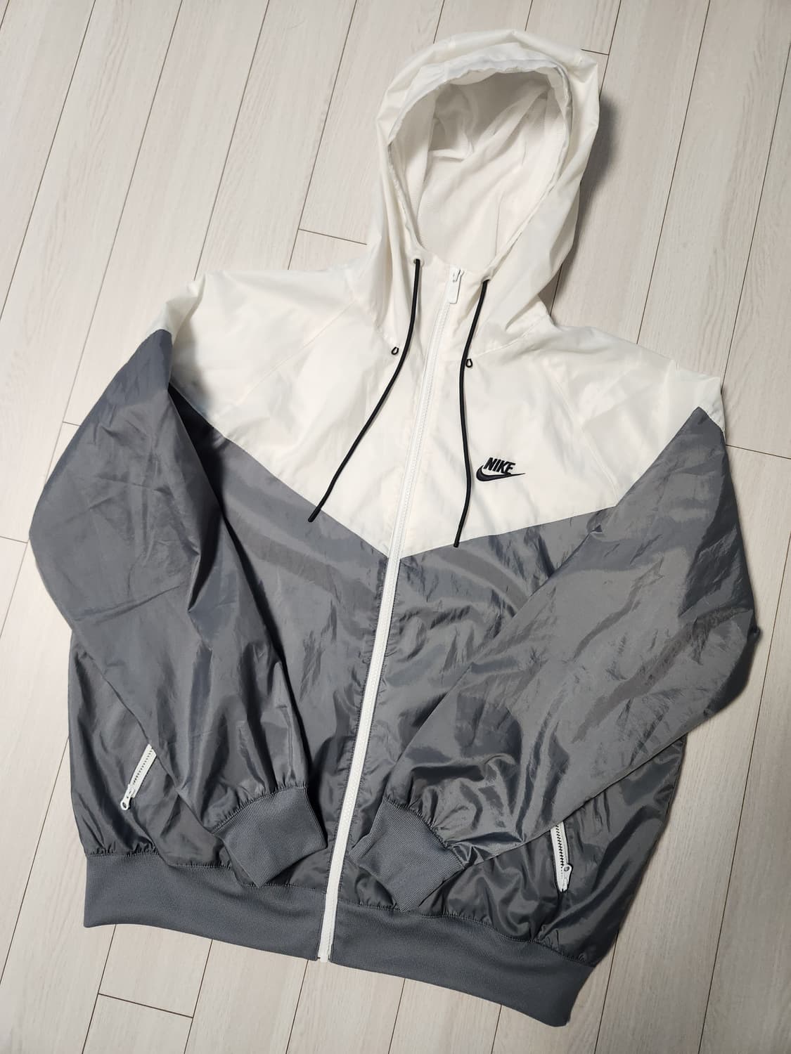 새상품급)나이키 바람막이 우븐 윈드러너 후디 재킷 DA0002-084 사 상품이미지1