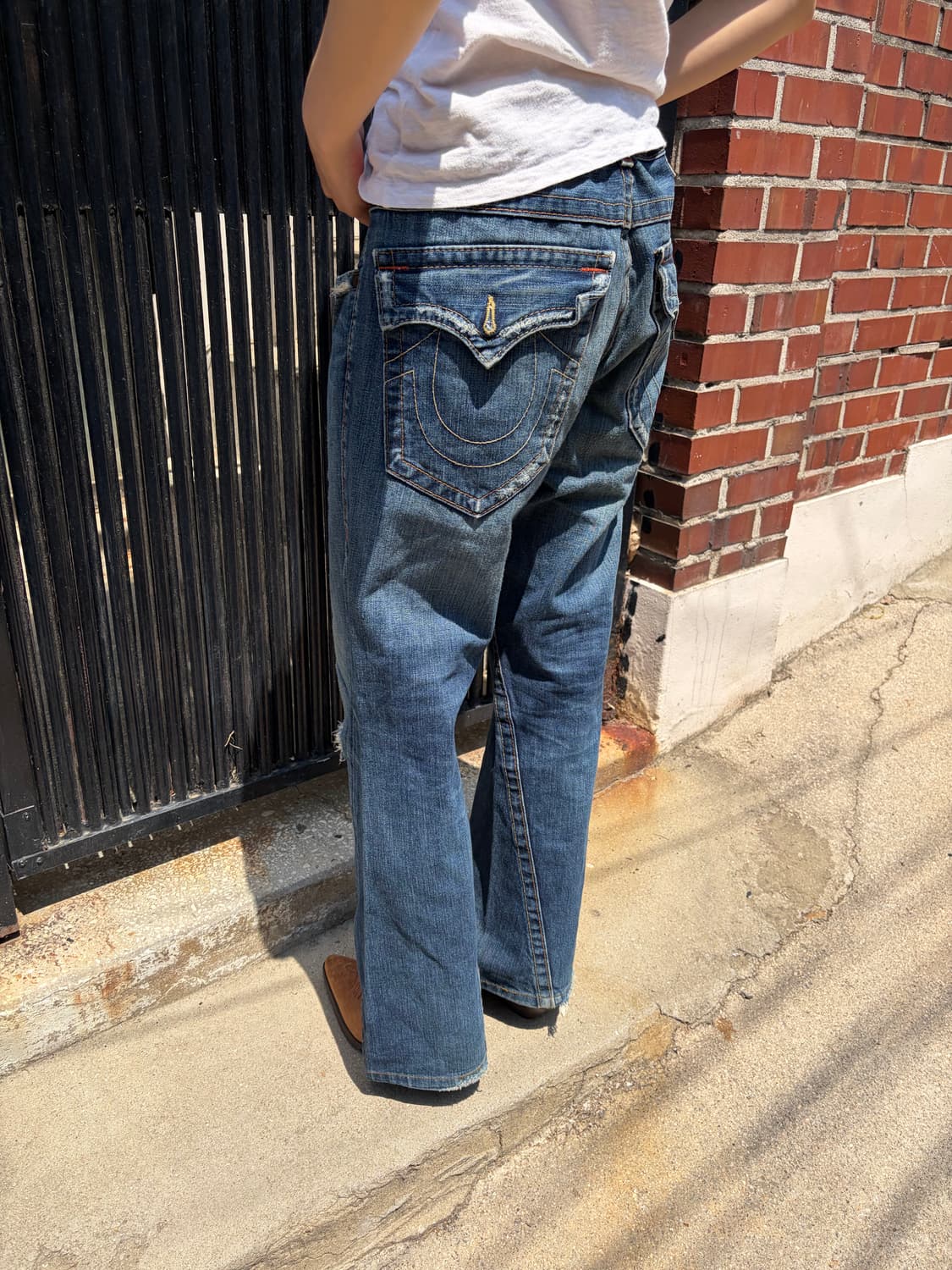 31) True Religion Joey 부츠컷 데님 팬츠 상품이미지6