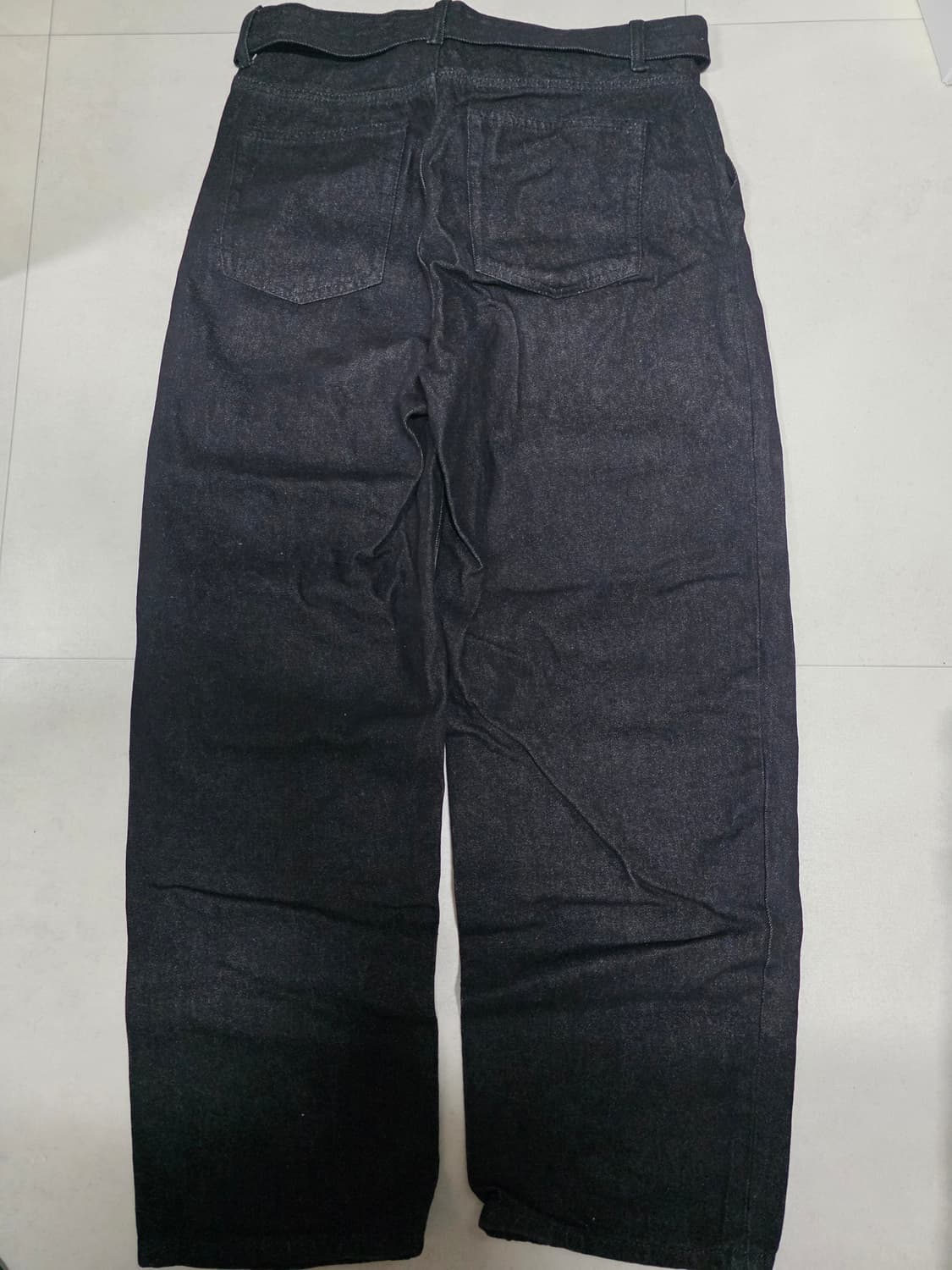 무신사 벨티드 세미 벌룬 데님 팬츠 [로우 블랙] 30사이즈 상품이미지3