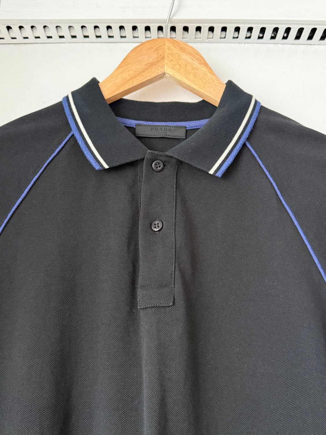 Prada archive red tab piping polo shirt 상품이미지6