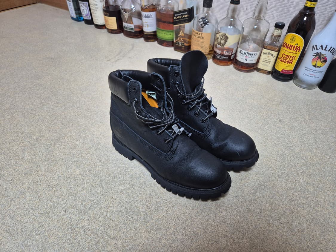 팀버랜드 6인치 블랙 상품이미지1