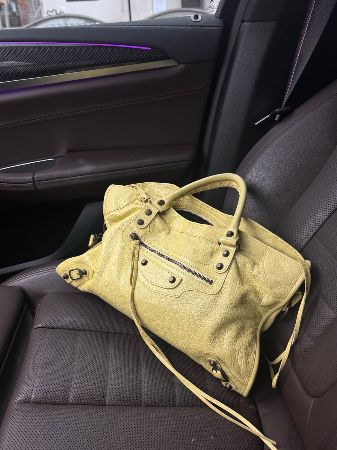 Balenciaga 발렌시아가 시티백 레몬 라임 미디움 상태 A 상품이미지10