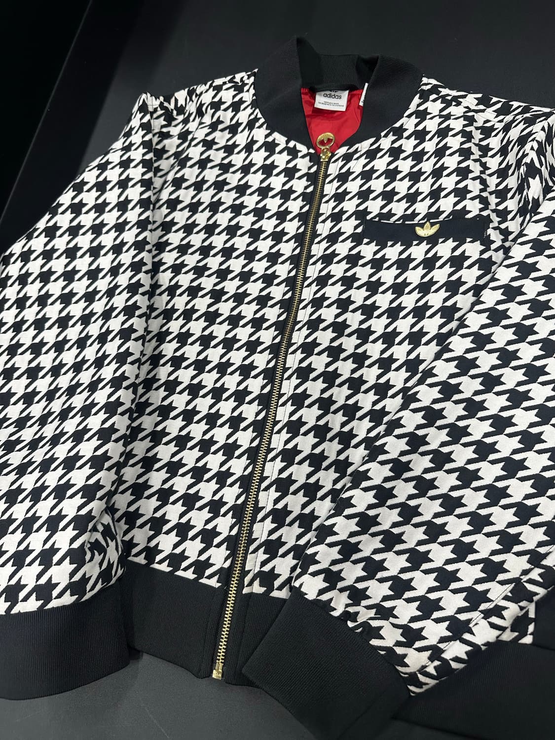 아디다스 하운드투스 봄버 자켓 상품이미지4