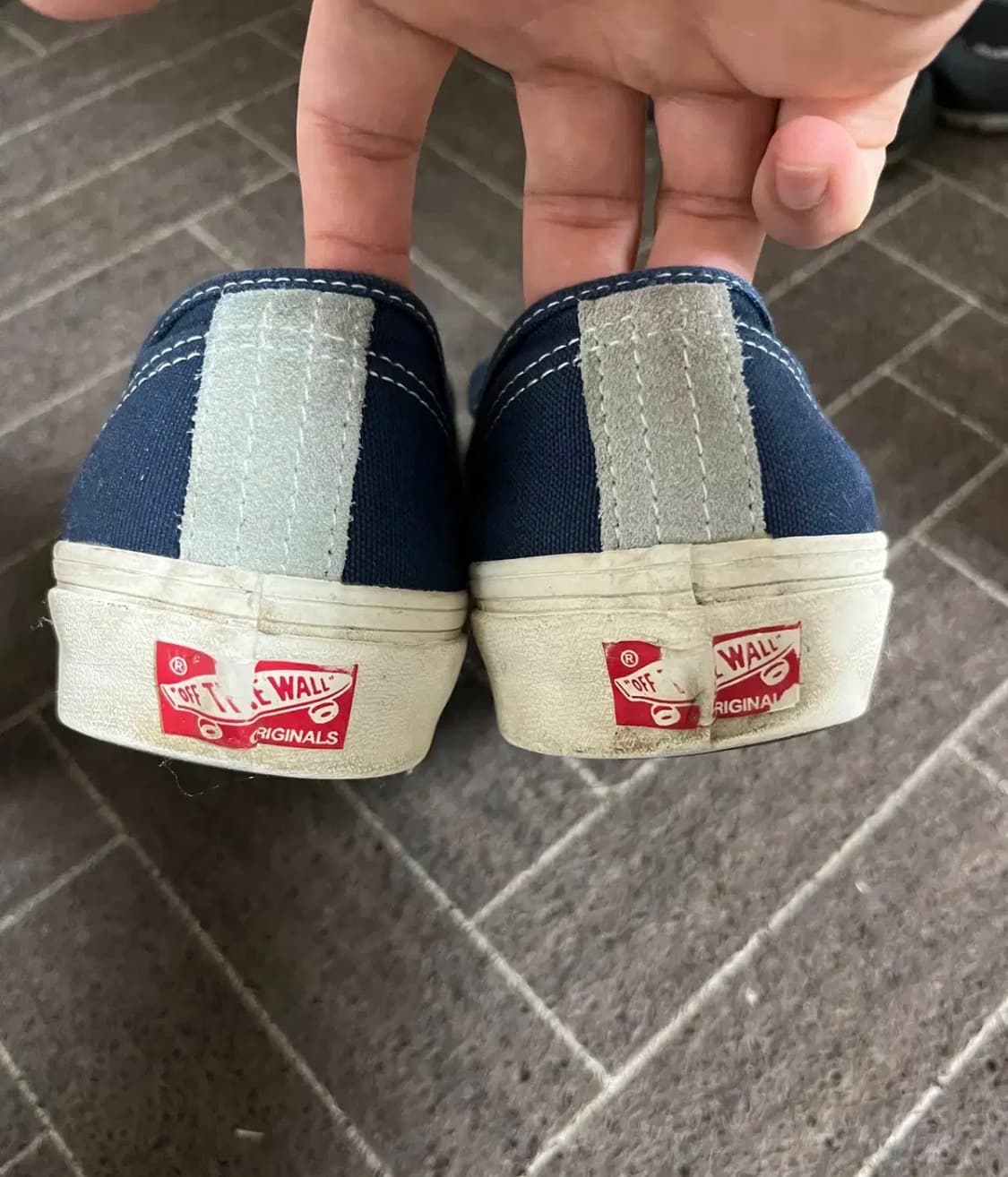 반스 볼트 어센틱 og 네이비 260 상품이미지2