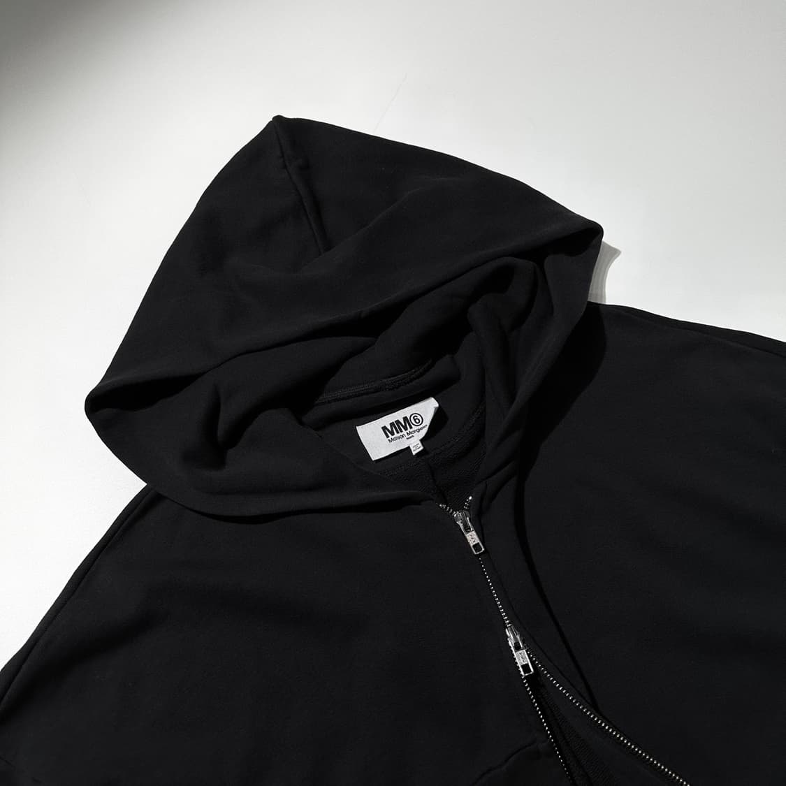메종 마르지엘라 MM6 롱 후드집업 자켓 블랙 상품이미지4