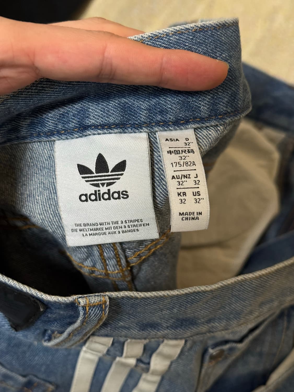 아디다스 아딜레늄3 루즈 핏 데님팬츠 32 상품이미지4