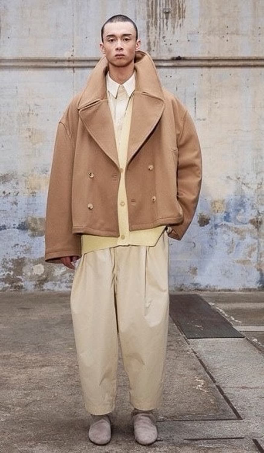 헤드메이너 크롭 피코트 s사이즈 판매합니다 상품이미지1