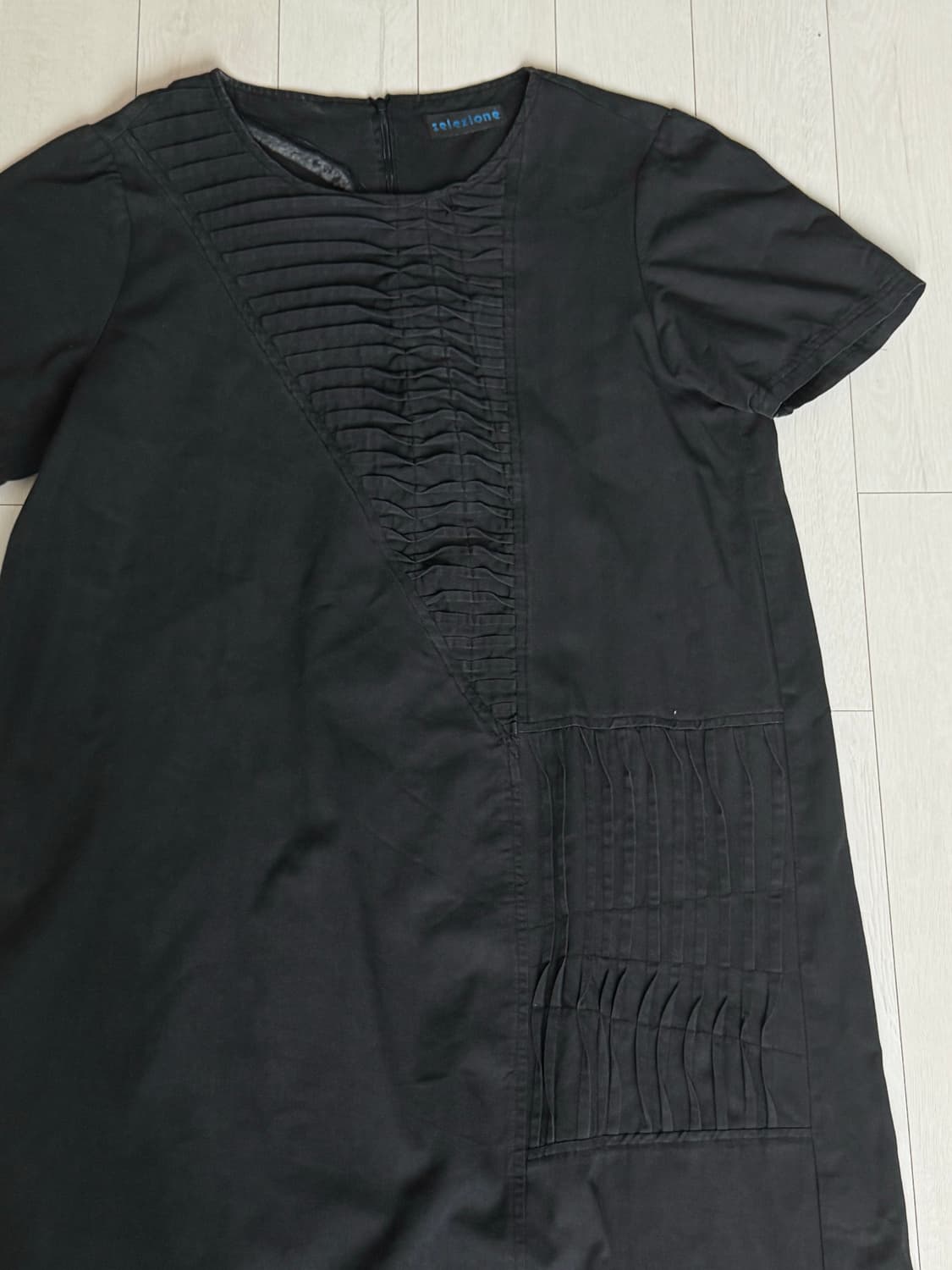 블랙 코튼 플리츠 롱드레스 상품이미지2