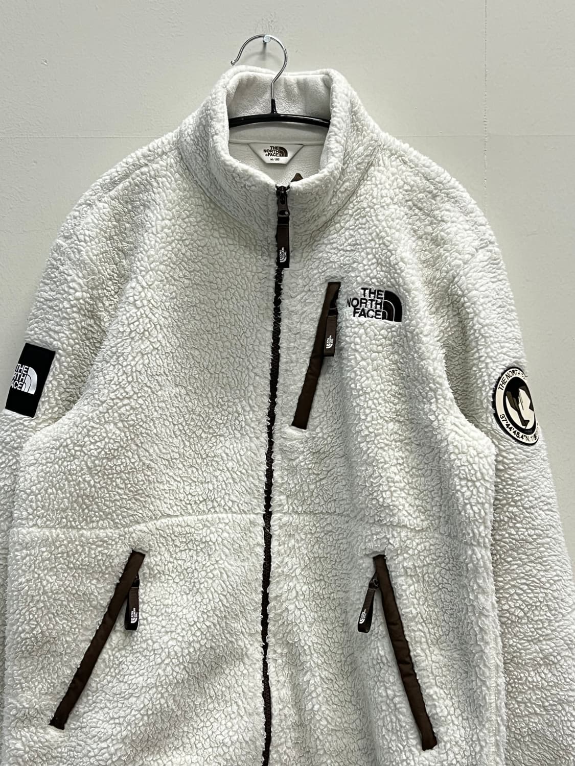 노스페이스 화이트라벨 양털 플리스 셰르파 집업 자켓 아이보리/브라운 상품이미지3
