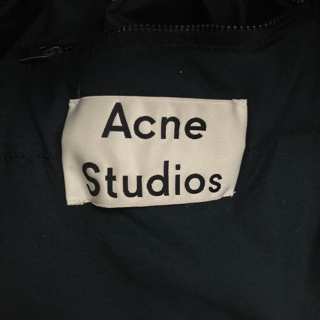 아크네 스튜디오 뉴 몬트리올 다운 패딩 파카 44 상품이미지3