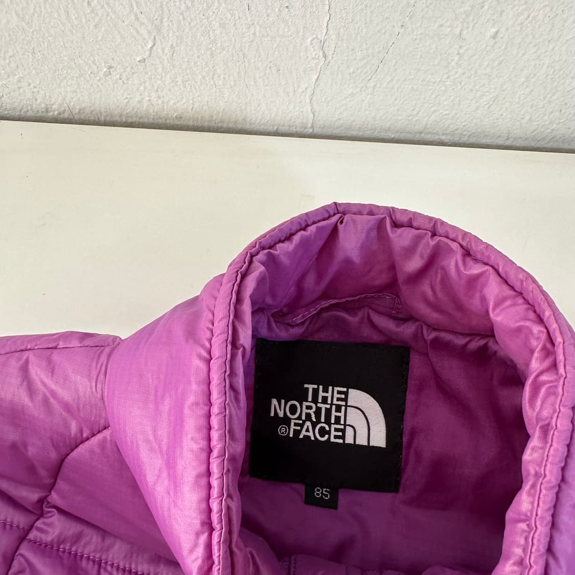 우먼M 노스페이스 퍼플핑크 밑단고무줄 EXCELLOFT 경량패딩점퍼 상품이미지5