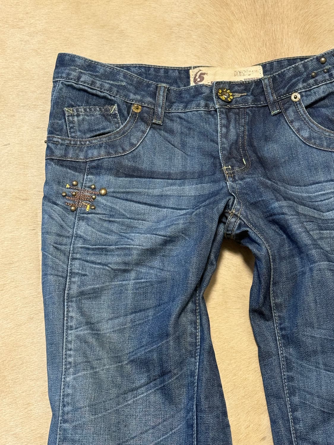 주름 디테일 데님팬츠 상품이미지4