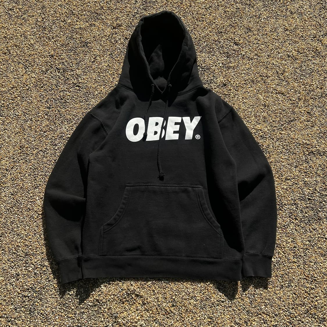 오베이 스펠로고 블랙 후드티 상품이미지1