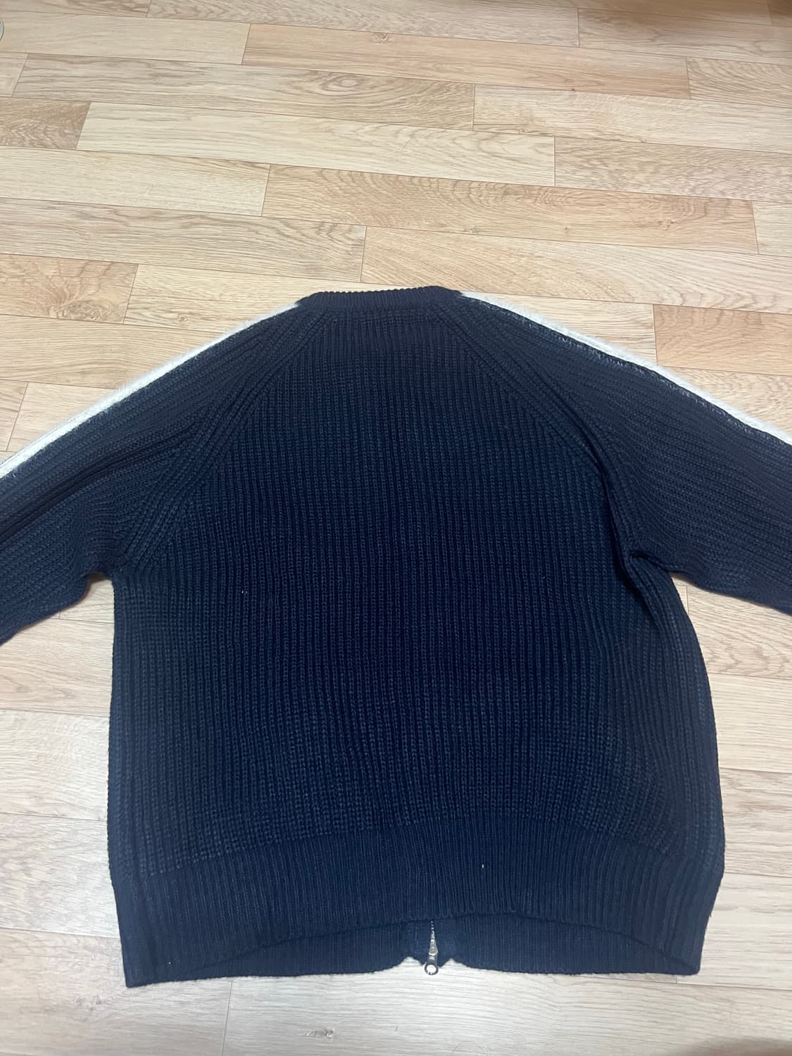 굿라이프웍스 니트집업 상품이미지2