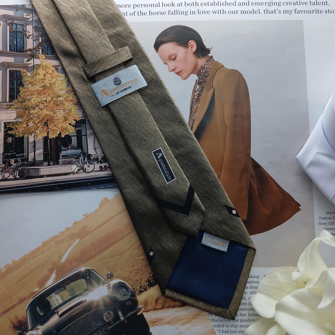 아쿠아스큐텀 실크 브론즈 패턴 넥타이 9.7cm A+등급 A18454
 상품이미지4