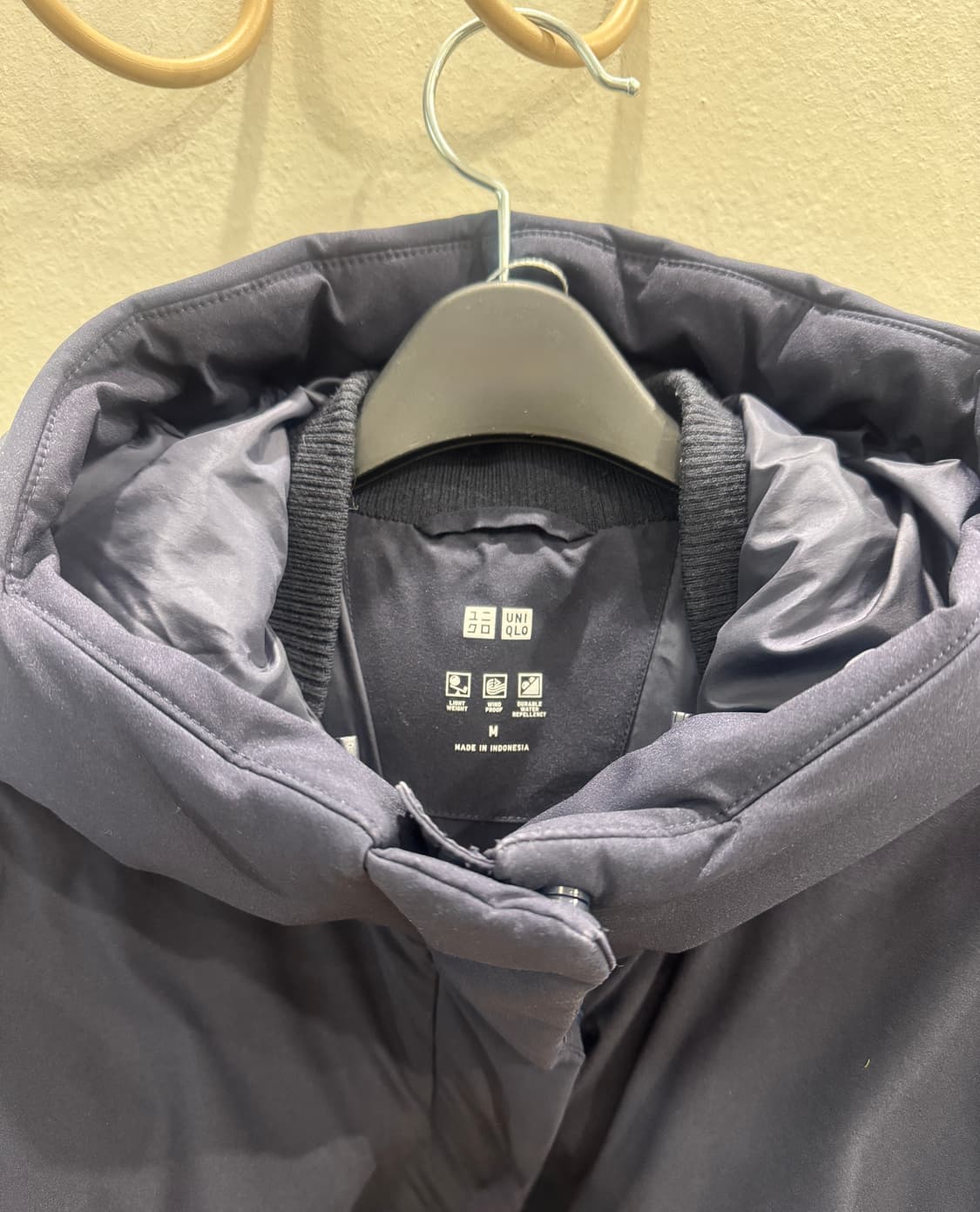 유니클로 심리스 다운 롱패딩 상품이미지2