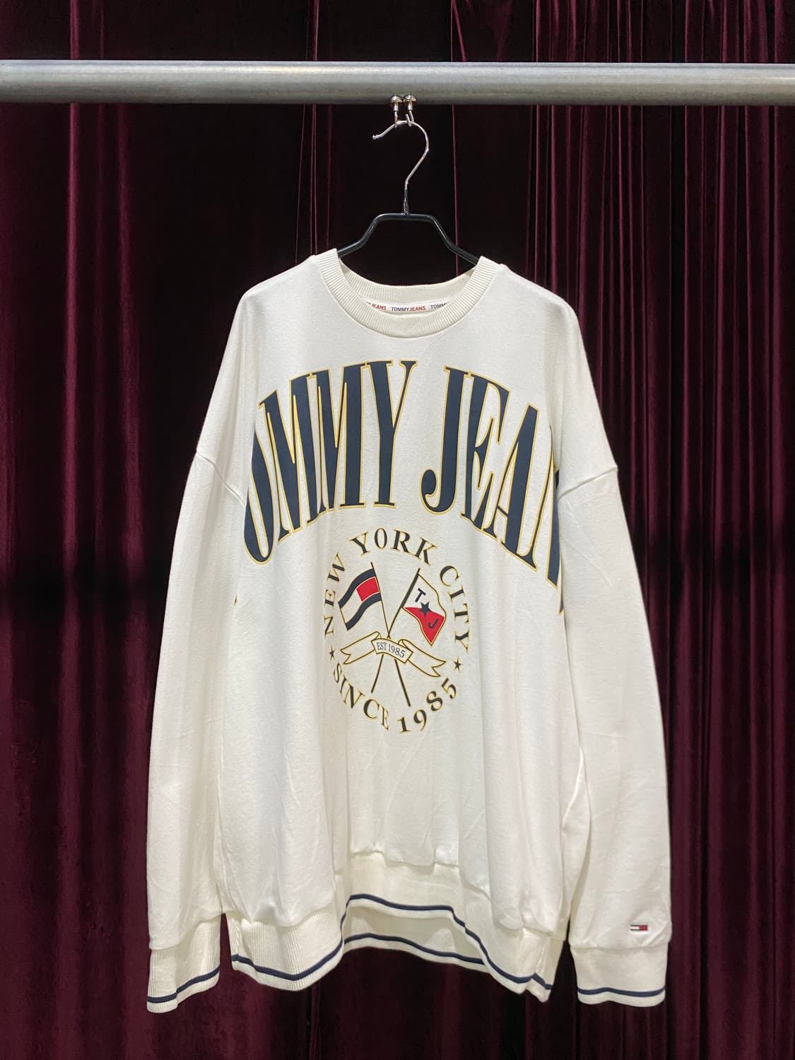 TOMMY JEANS sweatshirts 상품이미지1