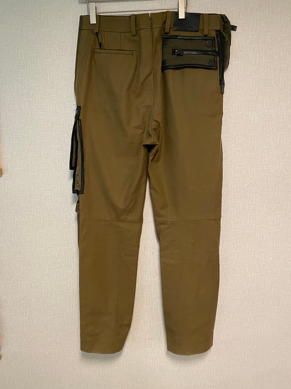 발렌시아가 16fw 텍티컬팬츠  상품이미지2