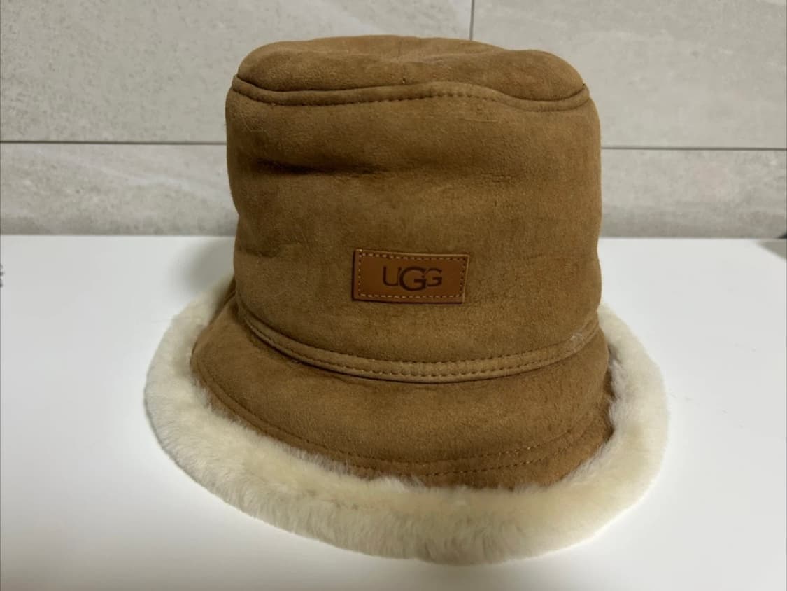 새상품 UGG 벙거지 버킷햇 상품이미지1