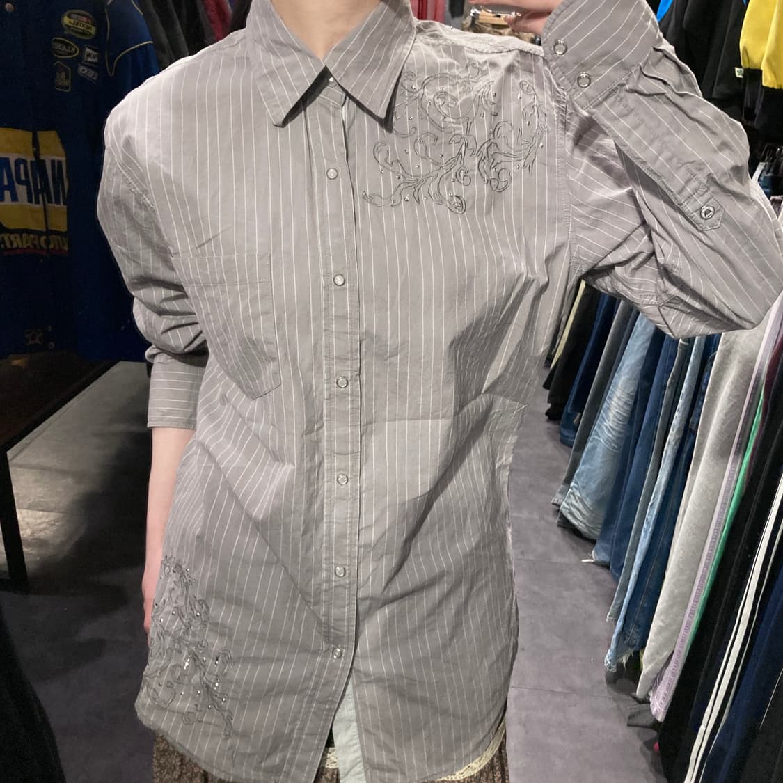 [IM] vtg 웨스턴 자수 스트라이프 셔츠 그레이 상품이미지3
