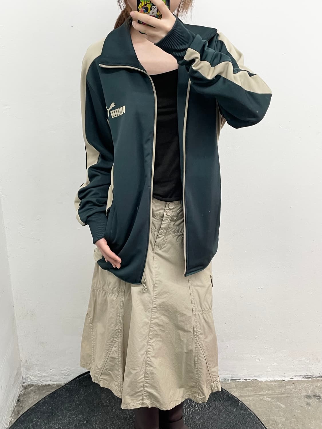 퓨마 카키 사이드라인 트랙탑 상품이미지4