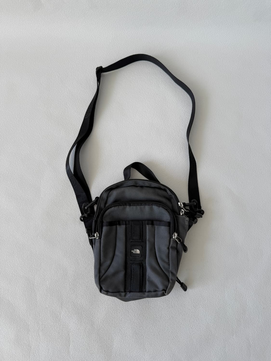 노스페이스(THE NORTH FACE) 미니 크로스백 상품이미지1